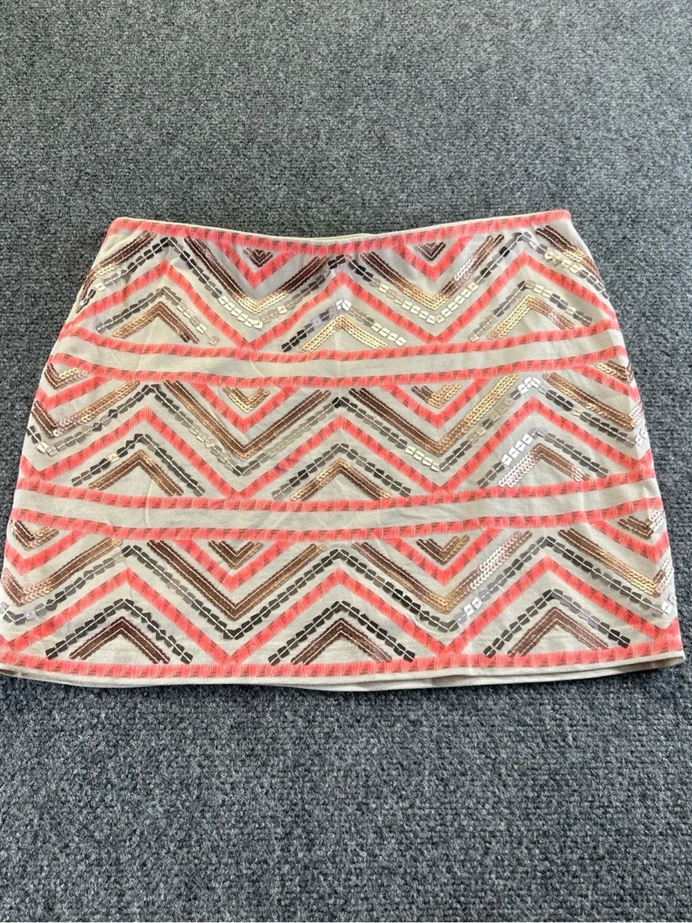 Express Coral Chevron Sequin Mini Skirt women’s small 1621 - Picture 1 of 5